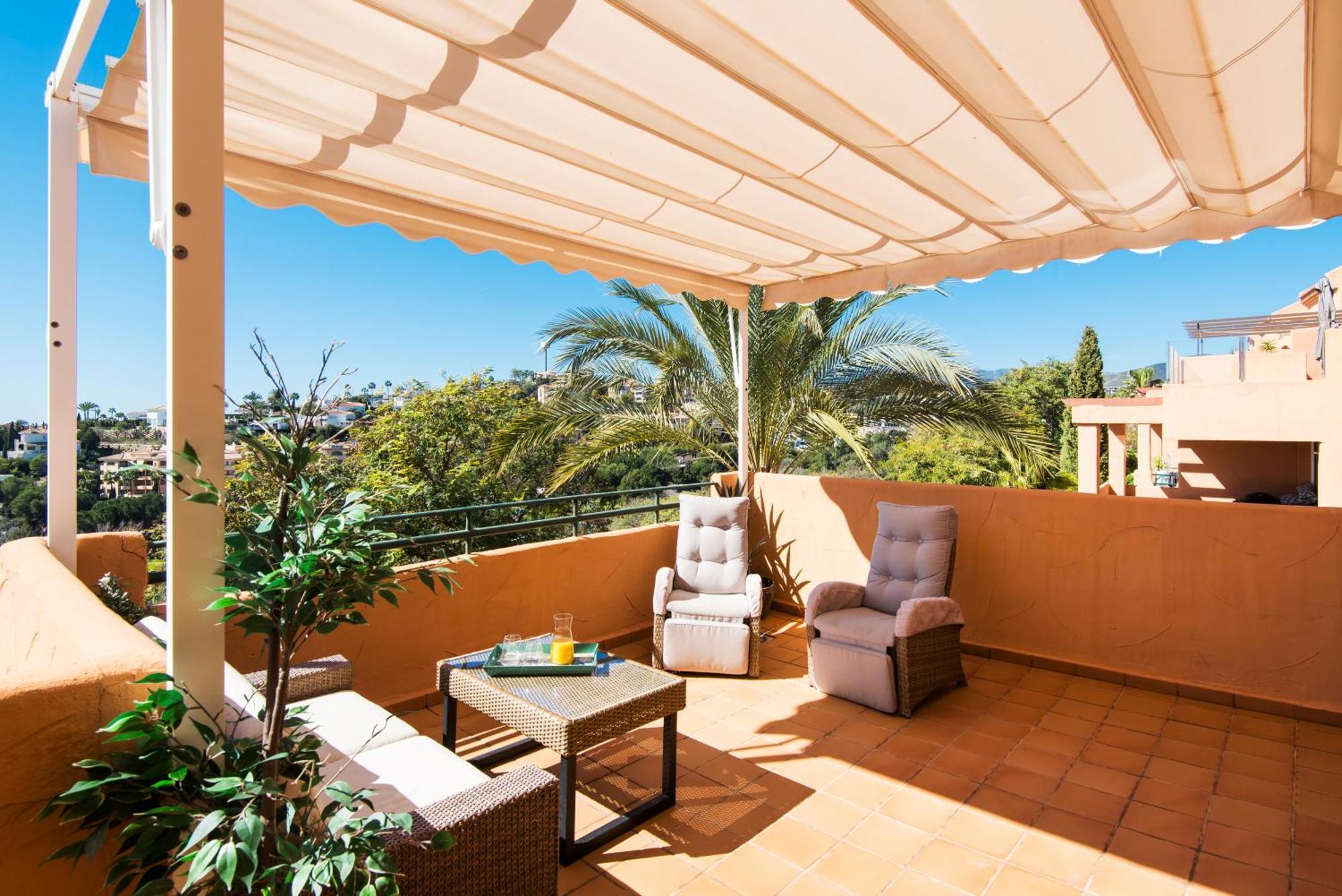 Rentandhomes Penthouse Elviria Golf Marbella Eksteriør bilde