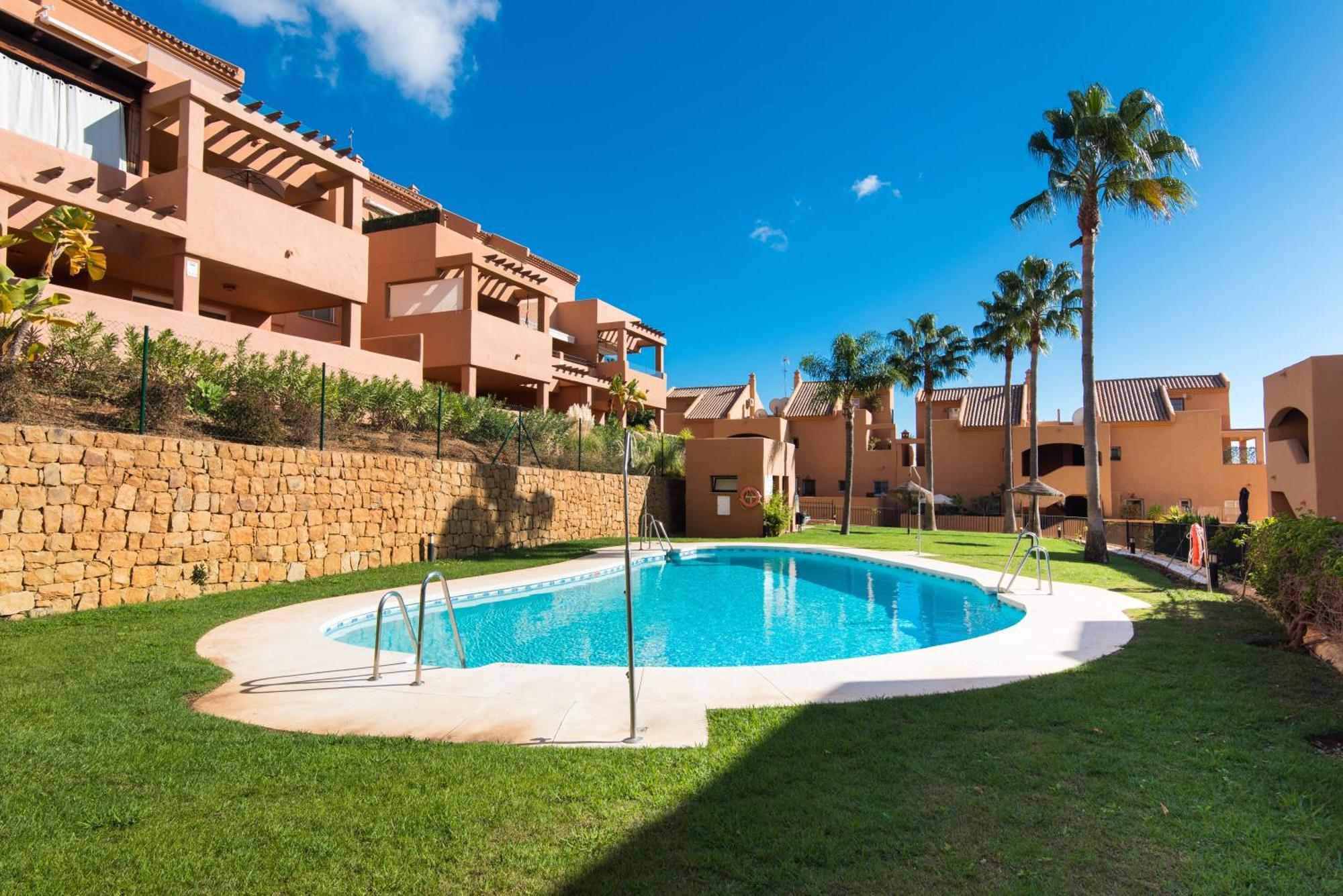 Rentandhomes Penthouse Elviria Golf Marbella Eksteriør bilde